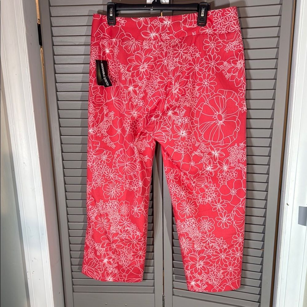 Floral Red Pants - Picture 3 of 9